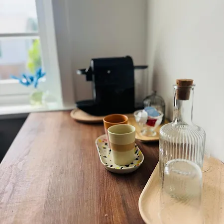 Stijlvolle Slaapkamers Met Privebadkamer In Concessiewijk, Op Steenworp Het *