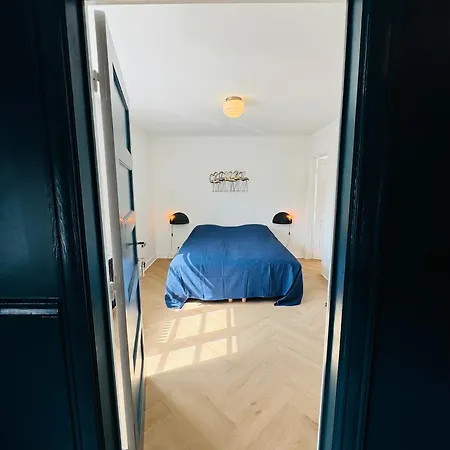 Гостевой дом Stijlvolle Slaapkamers Met Privebadkamer In Concessiewijk, Op Steenworp Het Де-Хаан