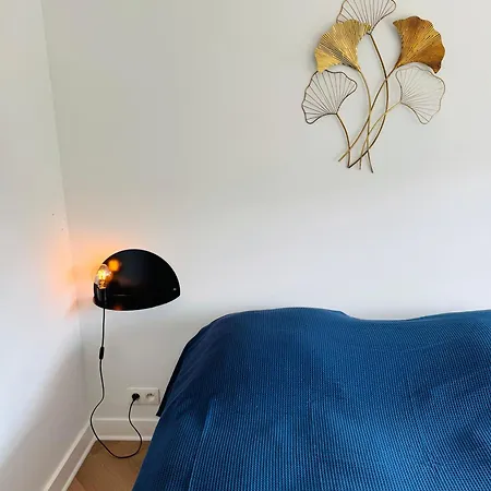 Stijlvolle Slaapkamers Met Privebadkamer In Concessiewijk, Op Steenworp Het Де-Хаан